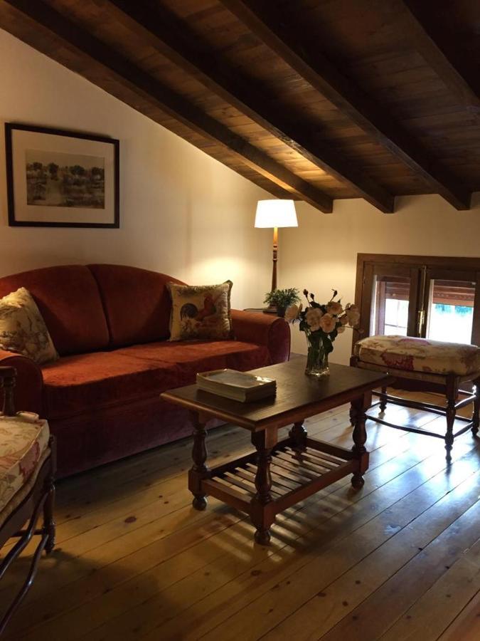 El Piornal Country house *